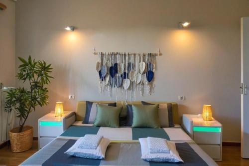 Bright & Cozy 2 bedroom Flat 50m from M4 stop