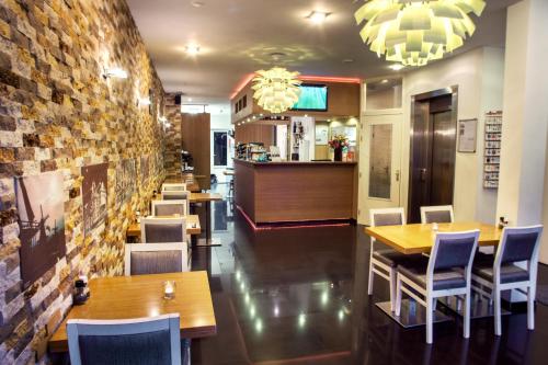 Εστιατόριο ή άλλο μέρος για φαγητό στο Hotel Larende
