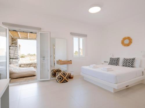 Gallery image of Yara Residence in Kampos Paros