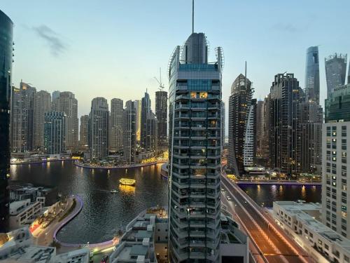 Marina Bliss-Live where Luxury Meets the Sea