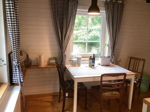Gambar di galeri bagi Haus am Bärenkopf di Kalletal