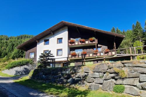 Der Kristall by Globalimmoservice