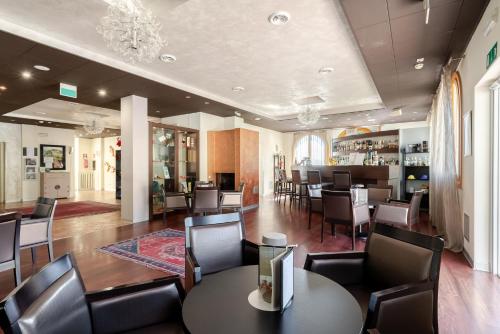 Ruang duduk di Hotel Norge