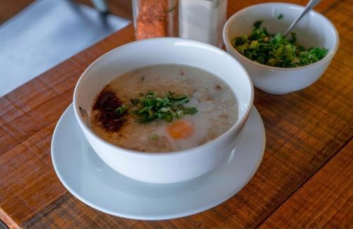 Jídlo v ubytování v soukromí nebo okolí