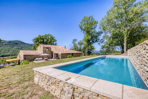 Πισίνα στο ή κοντά στο Domaine de L'Essentiel de Lavande