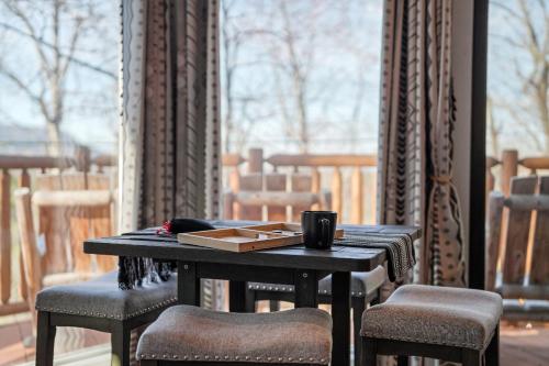 Gambar di galeri bagi Smoky Fox Lodge By Avada Properties di Hatchertown