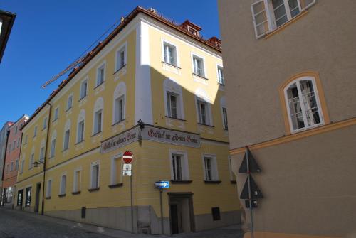 Gallery image of Gasthof Zur Goldenen Sonne in Passau