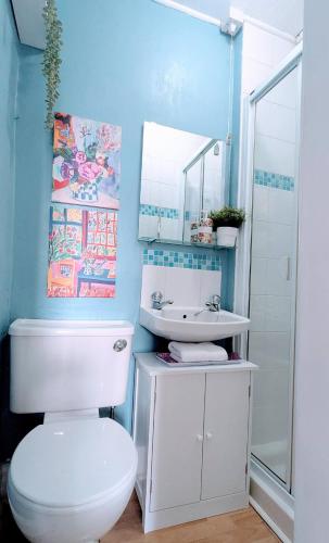 Cosy 1 Bedroom Apartment next to Fountain Park - Edinburgh photo 9