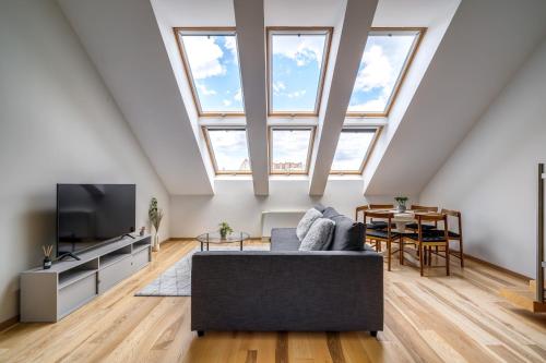 Prime Suite 18 - by Immokon