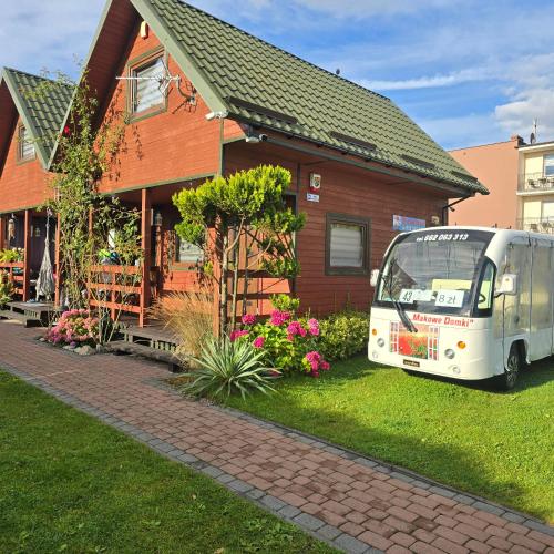 Makowe Domki