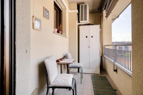 Μπαλκόνι ή βεράντα στο Humanitas & Forum - Beautiful Modern Apartment
