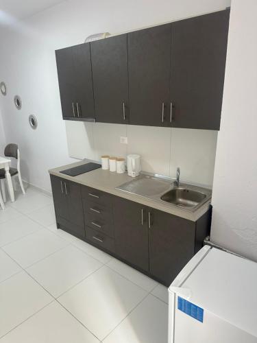 מטבח או מטבחון ב-Mane Studio Apartment