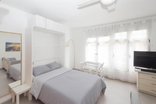 Cozy Loft & Seaside Views- 1 min Las Canteras