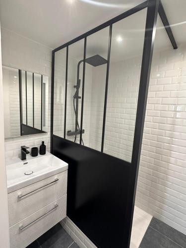 Appartement rénové Vieux Nice