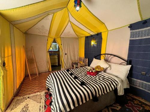 Postel nebo postele na pokoji v ubytování Best Luxury Camp