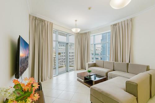 RH-Prime Location , Spacious 1 Bedroom near Mall of the Emirates