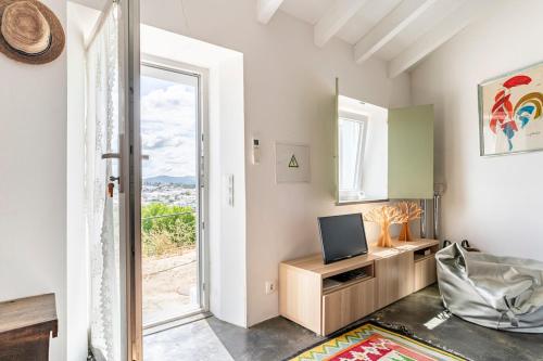 Lovely House in Aljezur Old Town