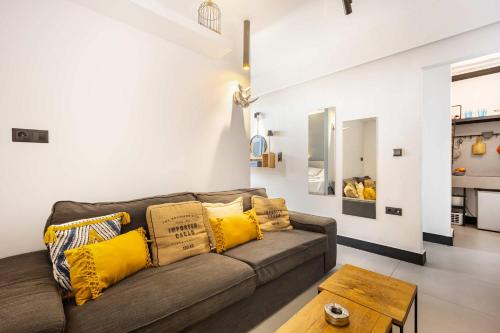 Well Designed 1BR in Prime Kolonaki