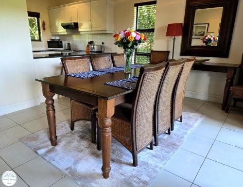 Køkken eller tekøkken på Villa G26 - Selborne Golf Estate