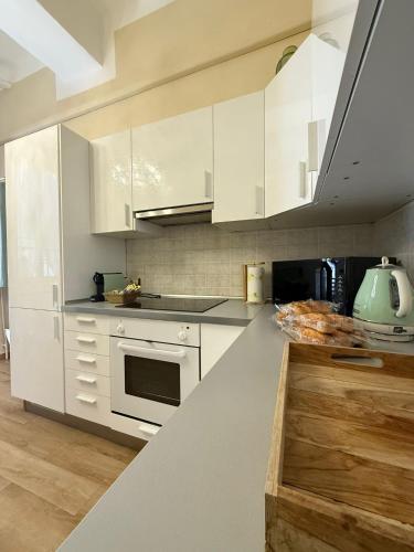 Franca's apartment