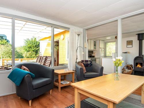 Et opholdsområde på Renovated Retreat in Peaceful Area - By Traum Ferienwohnungen