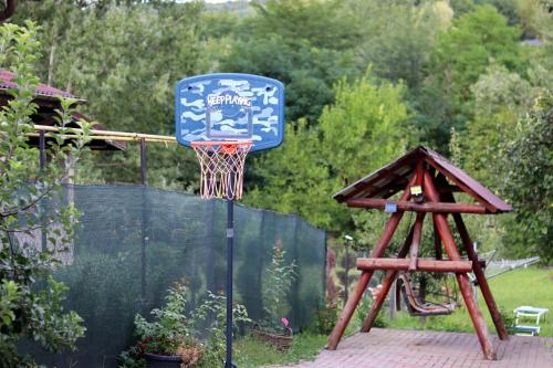 Φωτογραφία από το άλμπουμ του Casa la Helesteu σε Ocnele Mari