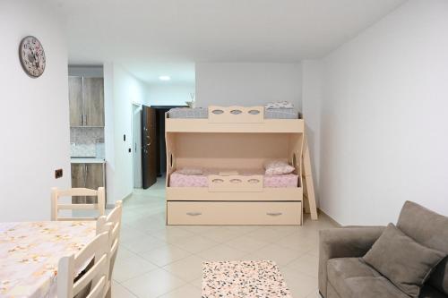 Postel nebo postele na pokoji v ubytování Apartments near Seaside - Shengjin