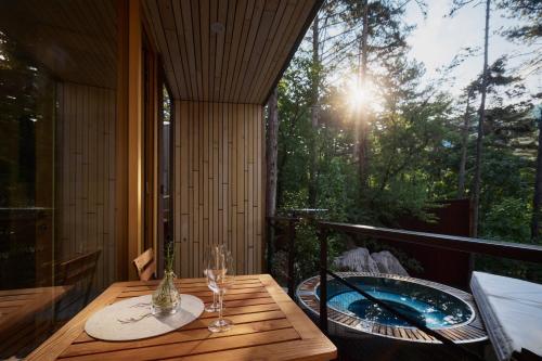 Imagen de la galería de Theodosius Forest Village - Glamping in Vipava valley, en Vipava