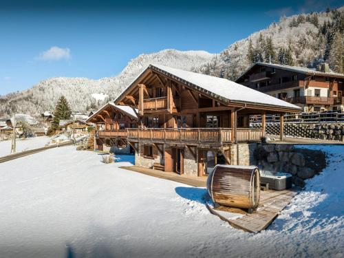 Naturlandskabet i nærheden af chaletet