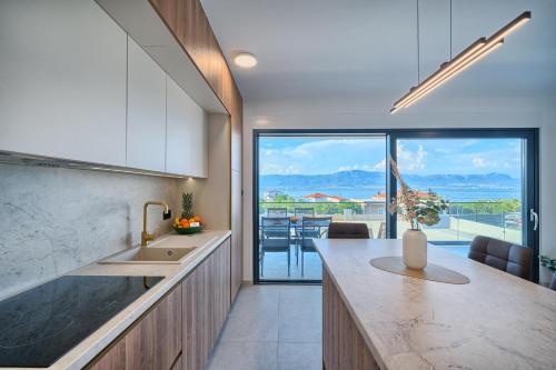 Mateas Seaview Patio