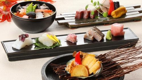 ホテルの敷地内または近くでの食事または食べ物