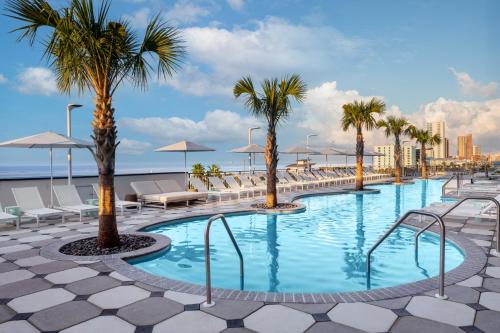 Piscina di Embassy Suites By Hilton Gulf Shores Beach Resort o nelle vicinanze