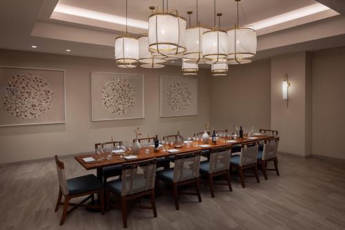Ristorante o altro punto ristoro di Embassy Suites By Hilton Gulf Shores Beach Resort