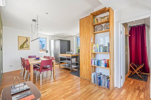 360° View Loft 2
