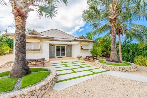 The Mastic Sunnyhill Cottage