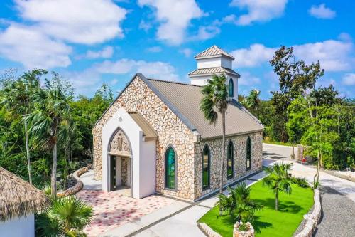 Κήπος έξω από το The Mastic Cottage Collection