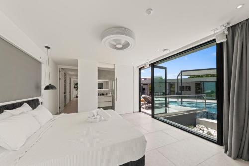 Πισίνα στο ή κοντά στο Villa Sea View Luxury