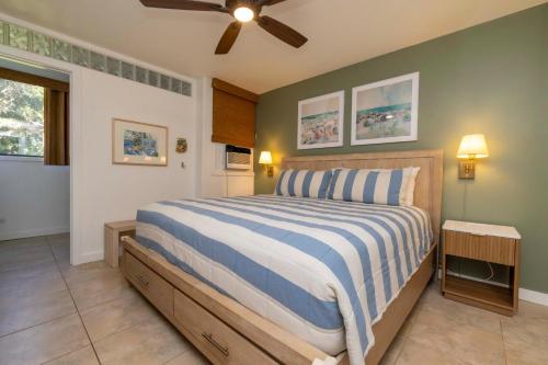 En eller flere senge i et værelse på Kealia Resort 206