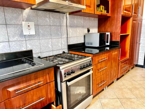 The Vista Residenceにあるキッチンまたは簡易キッチン