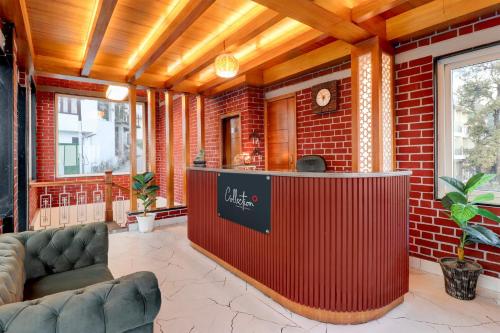 Fotografie z fotogalerie ubytování Hotel O Siris Luxury Cottage Amatra Dunsvirk Court v destinaci Mussoorie
