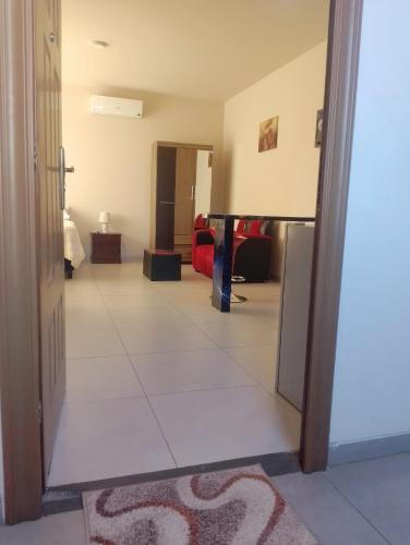 a view of a living room from the hallway at Central and Functional in Santa Cruz de la Sierra