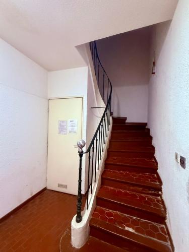 Apartment-NO elevator-Free private parking-Self check in !! Appartement-PAS ascenseur-Parking privé gratuit-Arrivée autonome!! photo 11