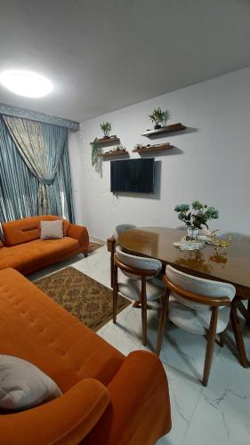 شاليه الراحة والجمال ببورتوسعيد للعائلات فقط ويكفي خمس بالغين واطفالهم