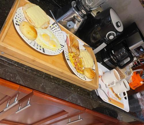 Jídlo v hotelu nebo okolí