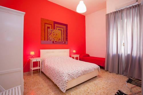 Large Apartment near Coliseum