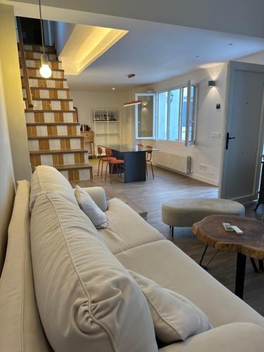 Casa con gran terraza privada