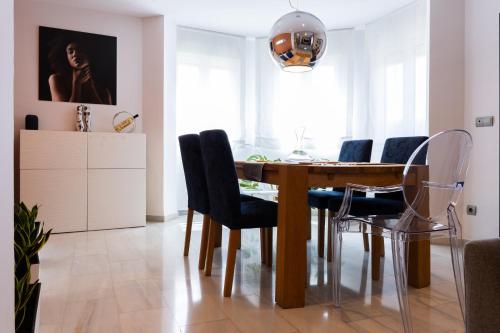 Comfy Stylish Stay in Malaga