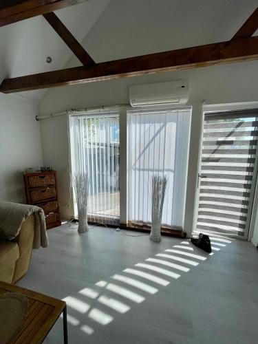 Coin salon dans l'établissement Vid Gekås Ullared Boende B&B