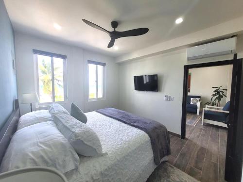 Ένα ή περισσότερα κρεβάτια σε δωμάτιο στο Ashton Court Belize