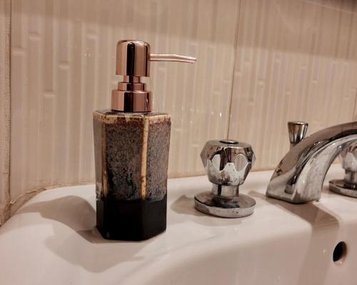 Fotografie z fotogalerie ubytování A2 Modern Studio - Self Entry - استديو حديث دخول ذاتي v destinaci Medína